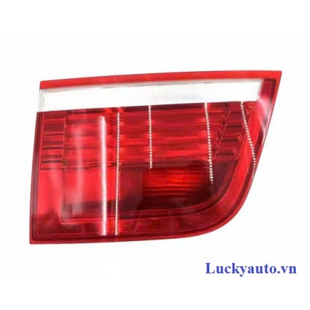 Đèn hậu miếng trong bên lái xe BMW X5 E70_ 63217200821